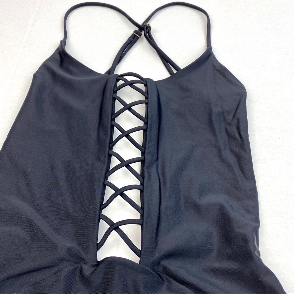 Ripcurl Criss-cross front Black One Piece Swimsuit - Picture 5 of 8